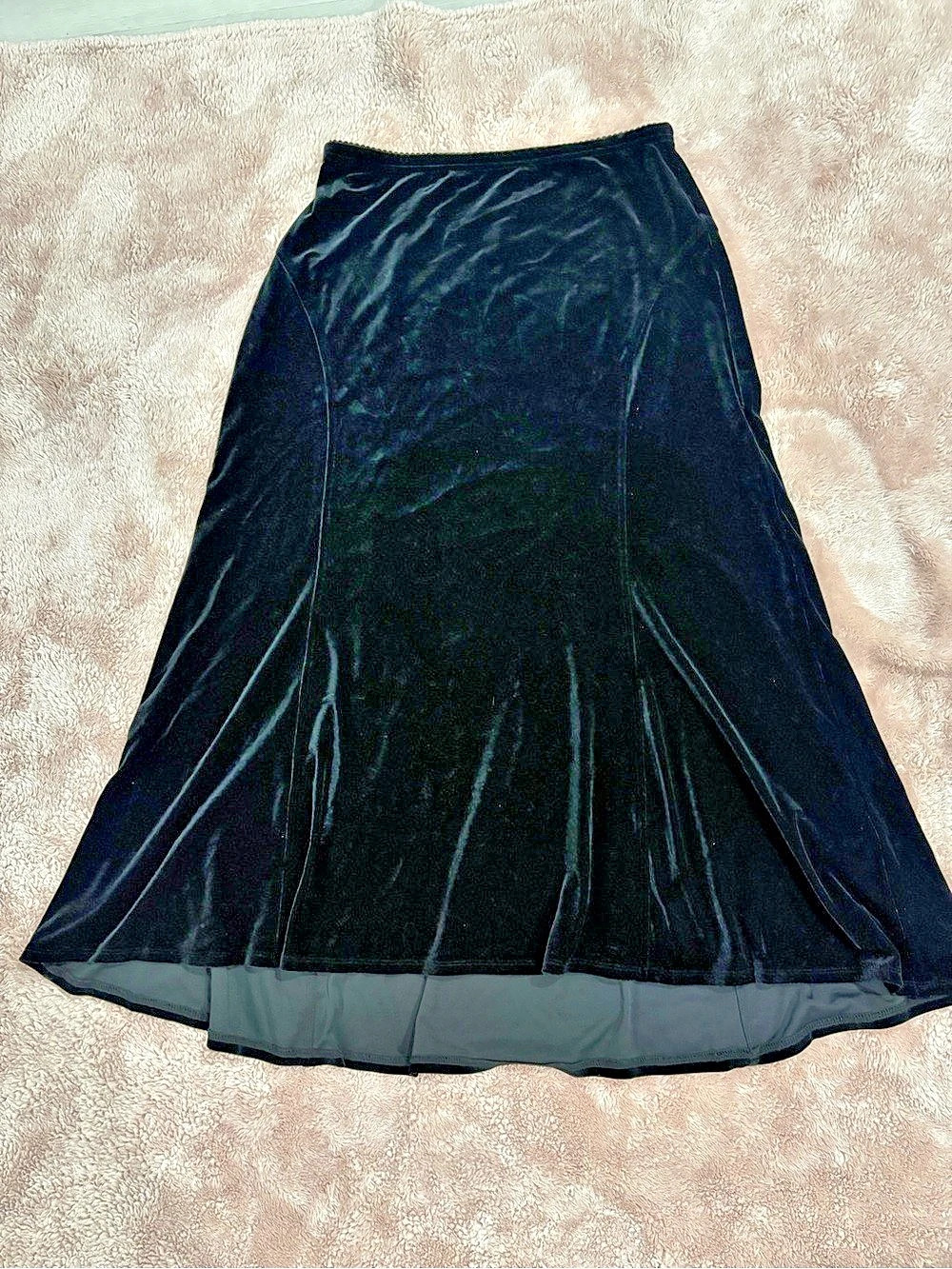 Jag Velvet Maxi Skirt Size Small Like New
